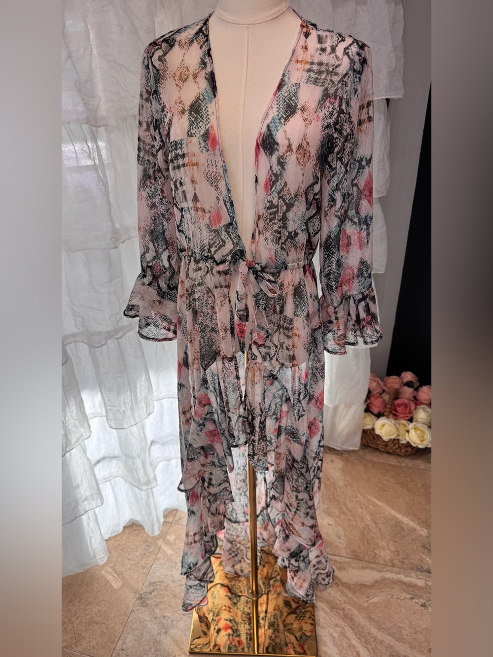 NWT Francesca's Collections Blush & Black Snake-Print Sheer Duster - Picture 11 of 12